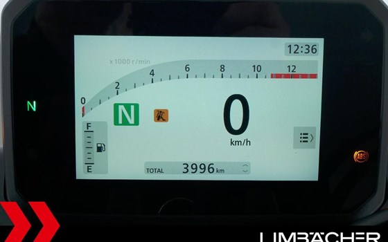 Gebrauchtmotorrad Honda CB125R - Bild 12