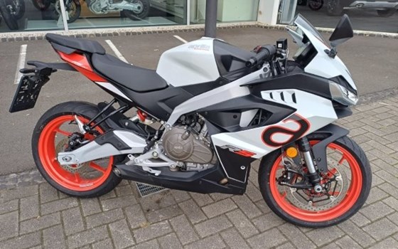 Neufahrzeug Aprilia RS 457 - Bild 2