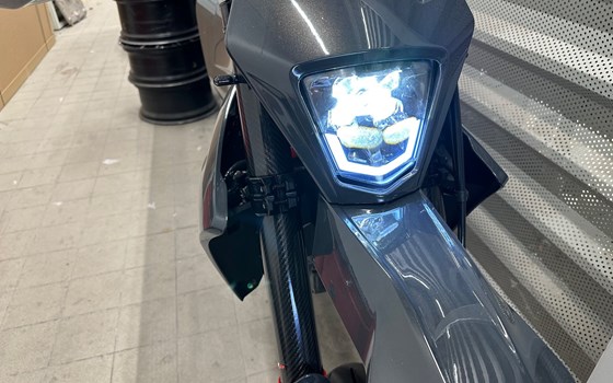 Gebrauchtmotorrad GASGAS SM 700 - Bild 12