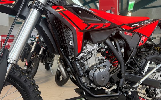 Neufahrzeug Beta RR 125 4T LC Enduro - Bild 16