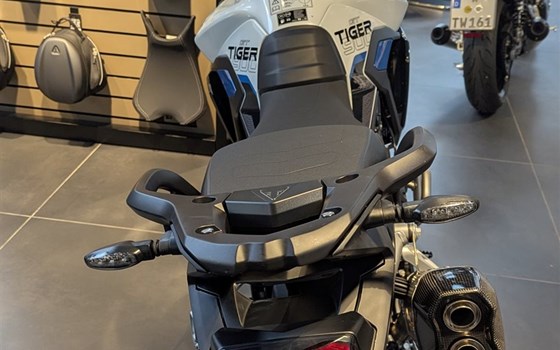 Neufahrzeug Triumph Tiger 900 Alpine Edition - Bild 2