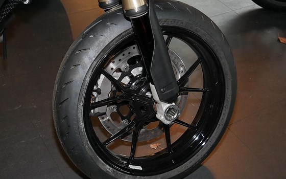 Gebrauchtmotorrad Ducati Hypermotard 698 Mono - Bild 6