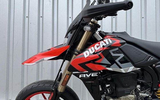 Gebrauchtmotorrad Ducati Hypermotard 698 Mono RVE - Bild 7