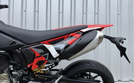 Gebrauchtmotorrad Ducati Hypermotard 698 Mono RVE - Bild 8