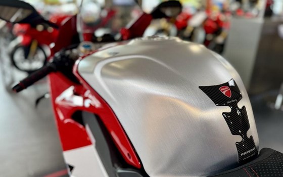 Gebrauchtmotorrad Ducati Panigale V4 R - Bild 19