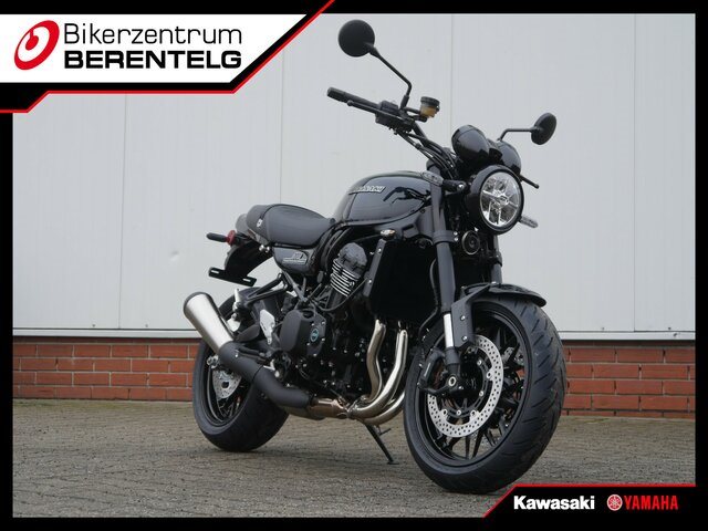 Kawasaki Z900 RS Black Ball Edition