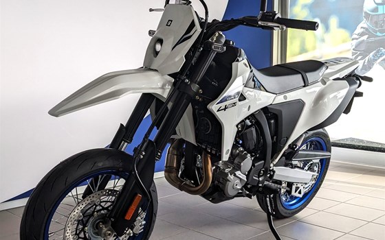 Neufahrzeug Suzuki DR-Z4SM - Bild 2