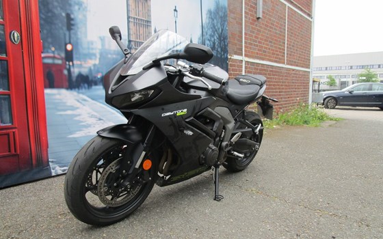 Gebrauchtmotorrad Triumph Daytona 660 - Bild 7