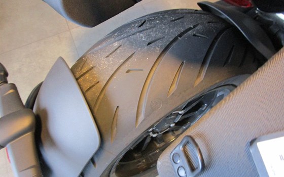 Gebrauchtmotorrad Triumph Rocket 3 Storm GT - Bild 5