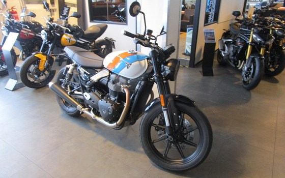 Gebrauchtmotorrad Triumph Speed Twin 900 - Bild 2