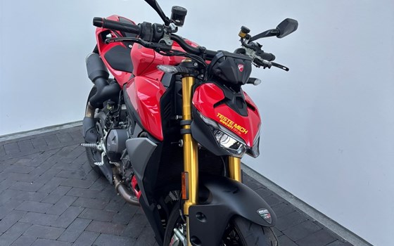 Gebrauchtmotorrad Ducati Streetfighter V2 S - Bild 5