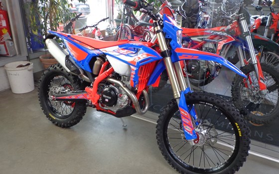 Neufahrzeug Beta RR 390 4T Racing - Bild 1