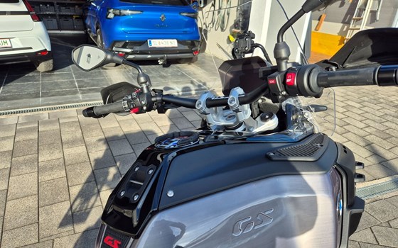 Gebrauchtmotorrad BMW R 1300 GS Adventure - Bild 2
