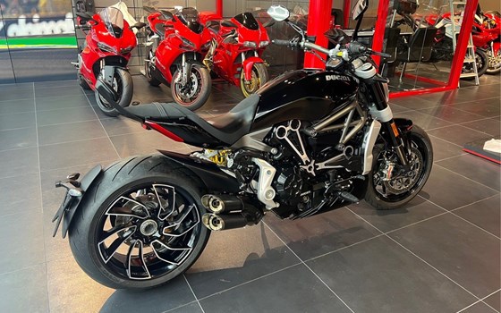 Gebrauchtmotorrad Ducati XDiavel - Bild 3