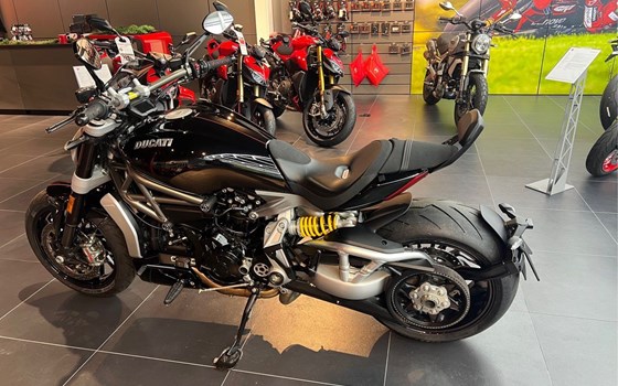 Gebrauchtmotorrad Ducati XDiavel - Bild 9