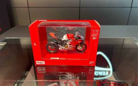 Gebrauchtmotorrad Ducati Panigale V4 S Corse - Bild 1