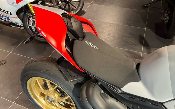 Gebrauchtmotorrad Ducati Panigale V4 S Corse - Bild 4