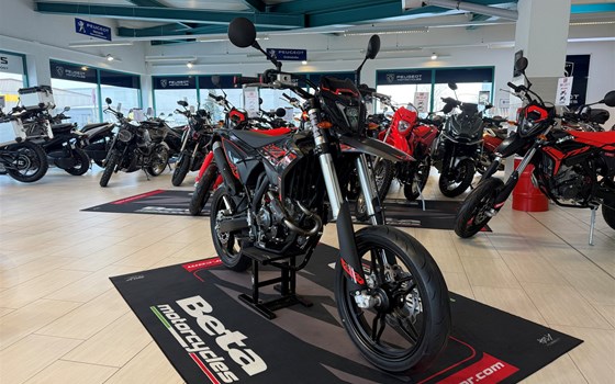 Neufahrzeug Beta RR 125 LC Motard - Bild 4