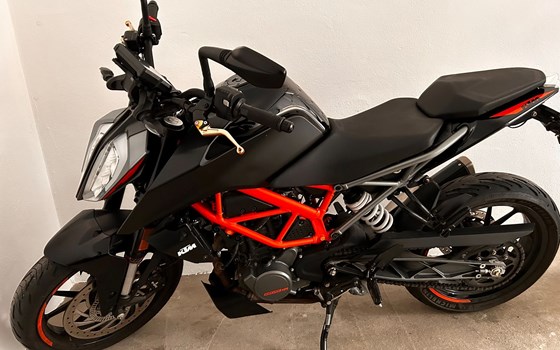 Gebrauchtmotorrad KTM 125 Duke - Bild 1