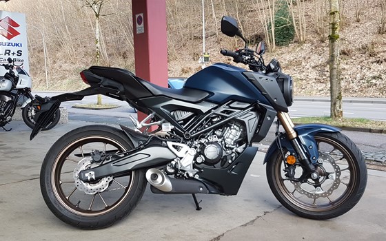 Gebrauchtmotorrad Honda CB 125 - Bild 1