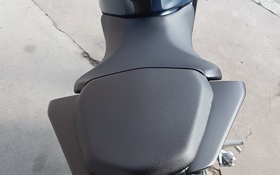 Gebrauchtmotorrad Honda CB 125 - Bild 8