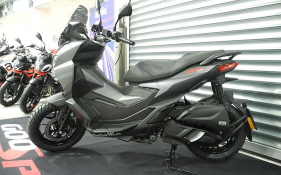 Neufahrzeug Aprilia SR GT 200 - Bild 2