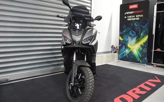 Neufahrzeug Aprilia SR GT 200 - Bild 3