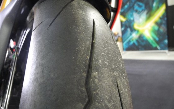 Gebrauchtmotorrad Aprilia Tuono V4 1100 Factory - Bild 10