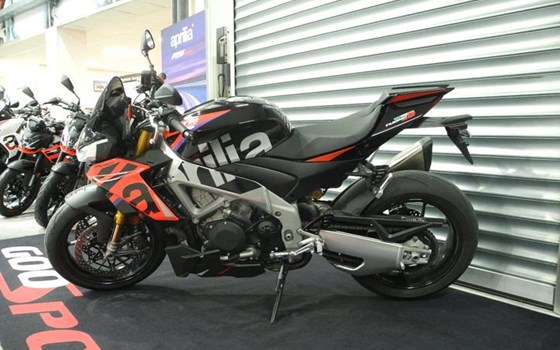 Gebrauchtmotorrad Aprilia Tuono V4 1100 Factory - Bild 2