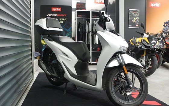 Gebrauchtmotorrad Honda SH150i - Bild 4