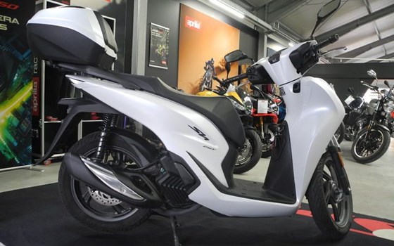 Gebrauchtmotorrad Honda SH150i - Bild 5