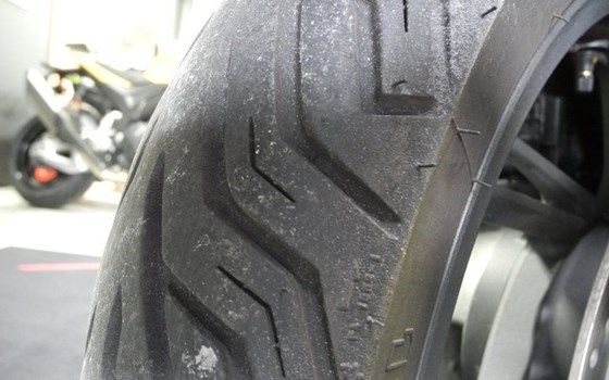 Gebrauchtmotorrad Honda SH150i - Bild 7