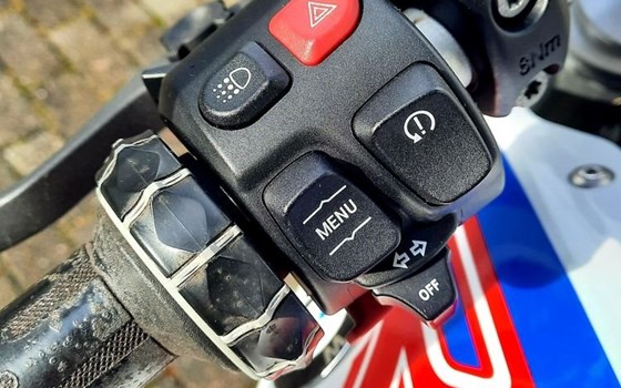 Gebrauchtmotorrad BMW R 1250 R - Bild 8