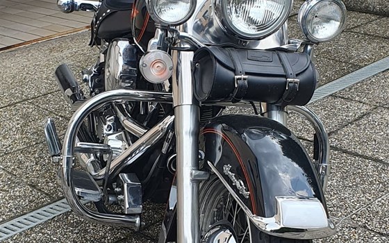 Gebrauchtmotorrad Harley-Davidson Softail Heritage Classic FLSTC - Bild 2