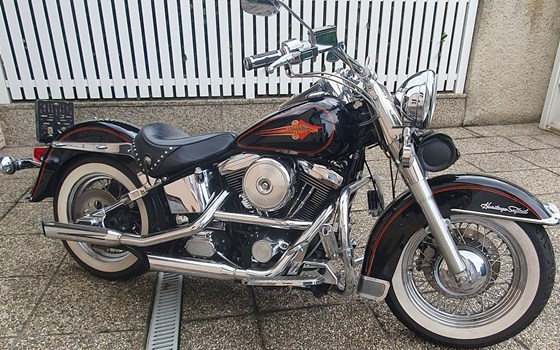 Gebrauchtmotorrad Harley-Davidson Softail Heritage Classic FLSTC - Bild 3