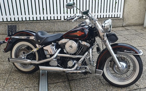 Gebrauchtmotorrad Harley-Davidson Softail Heritage Classic FLSTC - Bild 4