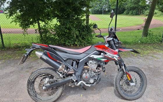 Gebrauchtmotorrad Aprilia SX 125 - Bild 3