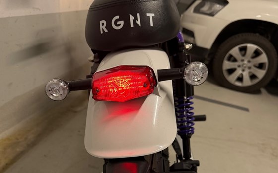 Gebrauchtmotorrad RGNT No.1 Classic SE - Bild 6