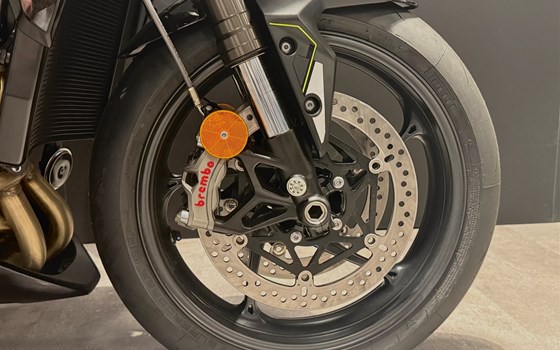 Neufahrzeug Triumph Street Triple 765 RS - Bild 13