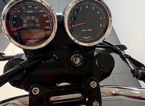 Gebrauchtmotorrad Moto Guzzi V7 Special - Bild 7