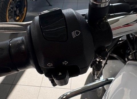 Gebrauchtmotorrad Moto Guzzi V7 Special - Bild 9