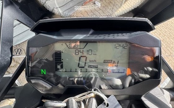 Gebrauchtmotorrad BMW G 310 R - Bild 3