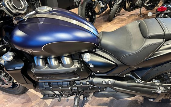 Gebrauchtmotorrad Triumph Rocket 3 Storm R - Bild 4