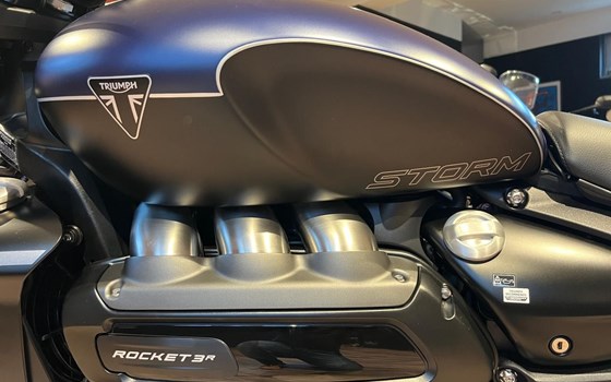 Gebrauchtmotorrad Triumph Rocket 3 Storm R - Bild 5