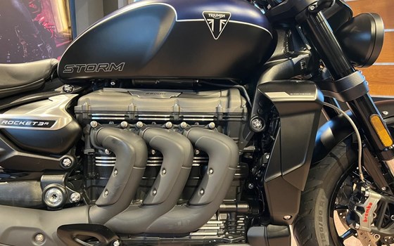 Gebrauchtmotorrad Triumph Rocket 3 Storm R - Bild 6