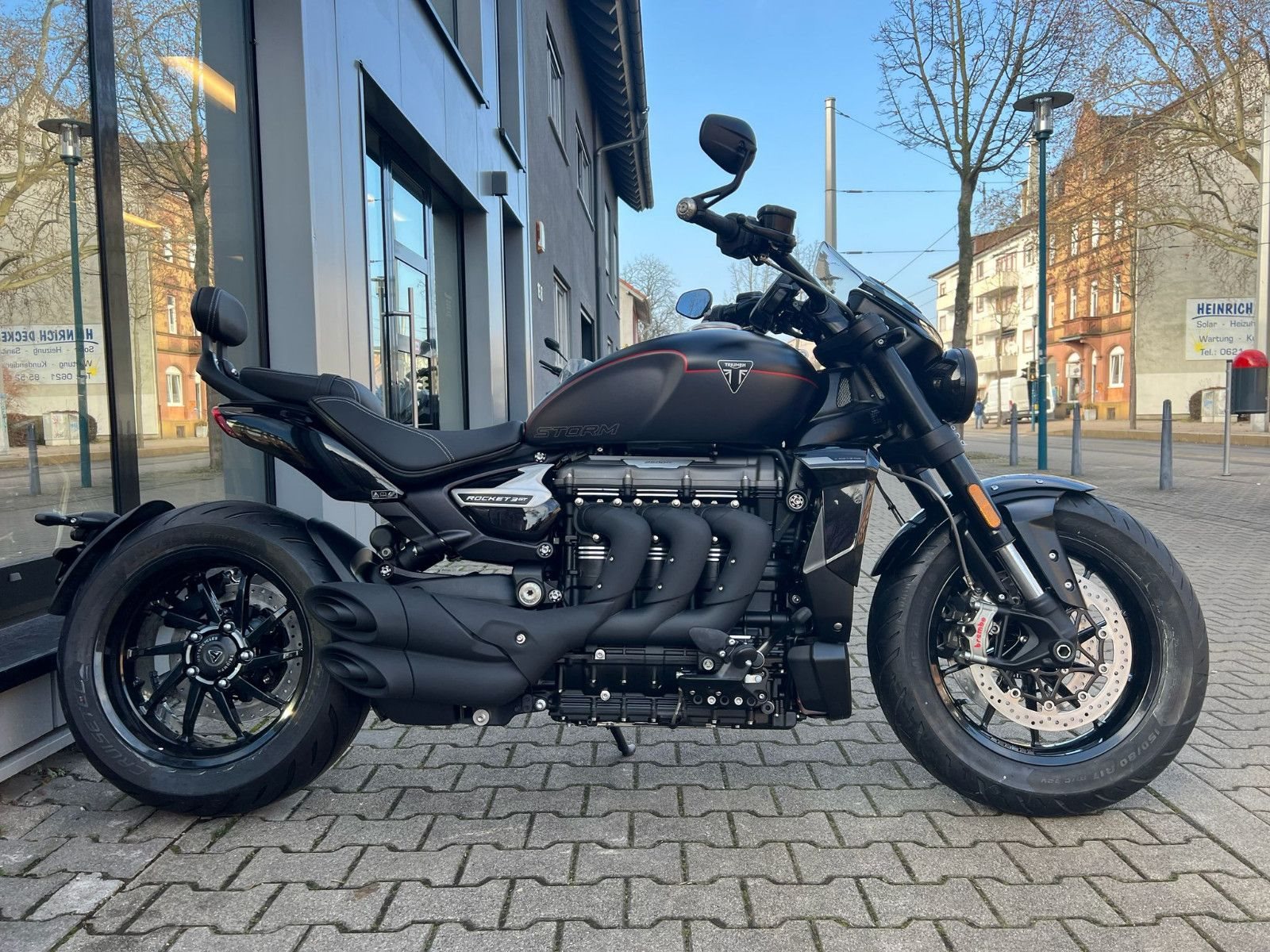 Triumph Rocket 3 Storm GT