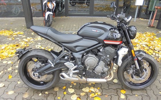 Gebrauchtmotorrad Triumph Trident 660 - Bild 2