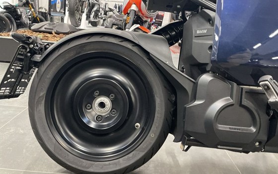 Gebrauchtmotorrad BMW CE 04 - Bild 10