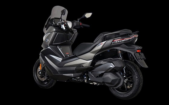 Neufahrzeug Voge SR4 350 LUXURY - Bild 3