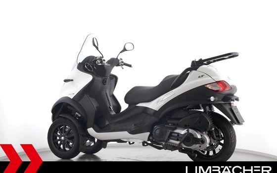 Gebrauchtmotorrad Piaggio MP3 400 - Bild 6